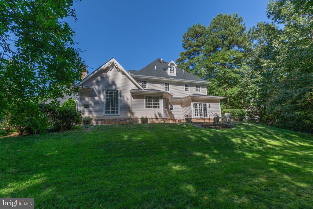 11806 FAWN LAKE PARKWAY
