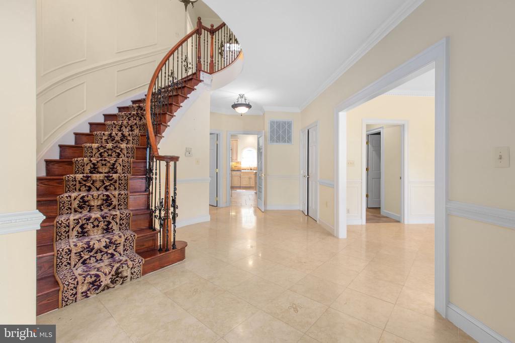 11806 FAWN LAKE PARKWAY