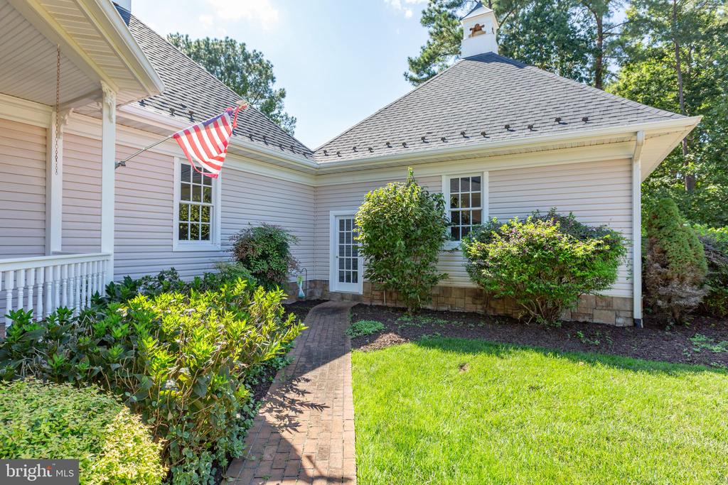 11806 FAWN LAKE PARKWAY
