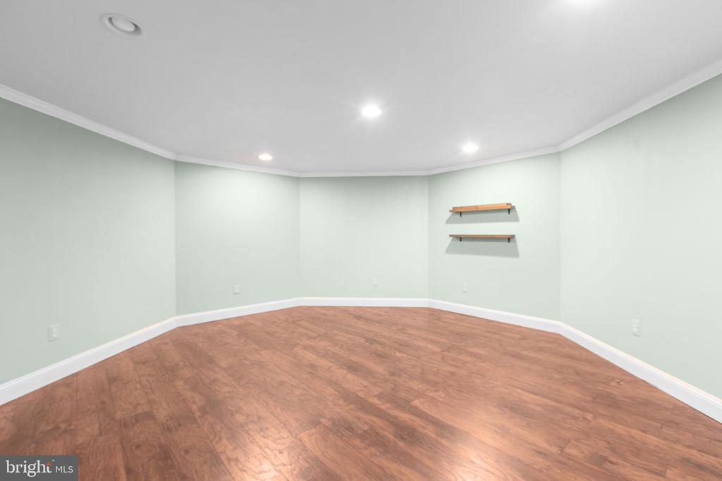 11806 FAWN LAKE PARKWAY
