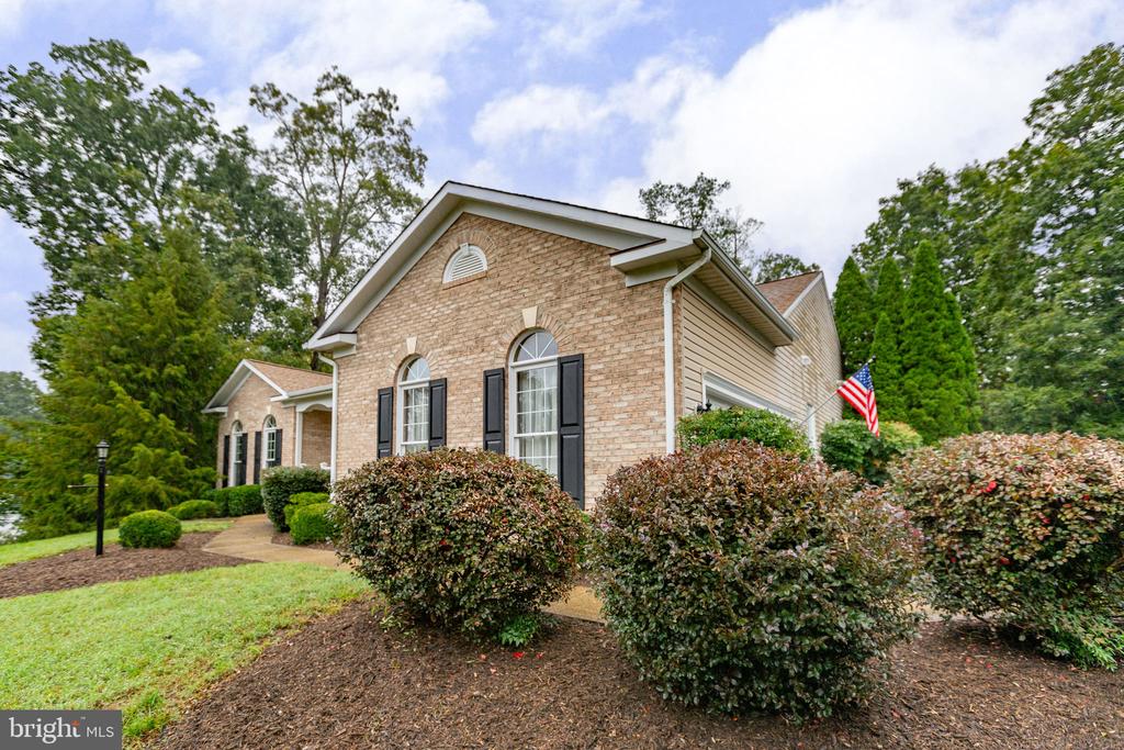 10109 COLECHESTER DRIVE