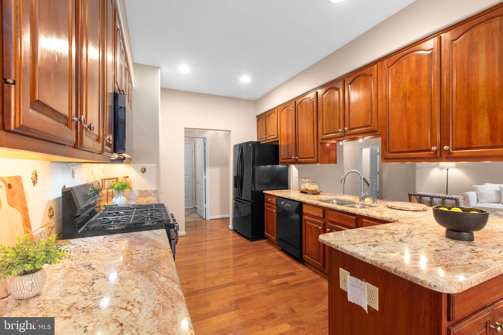 10109 COLECHESTER DRIVE