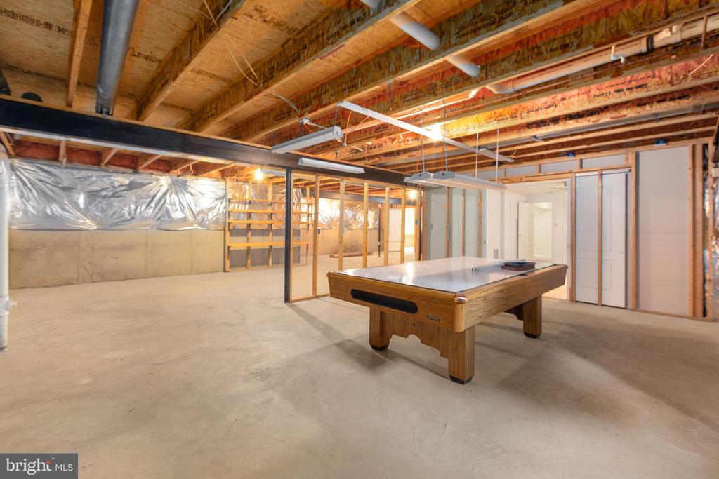 10109 COLECHESTER DRIVE