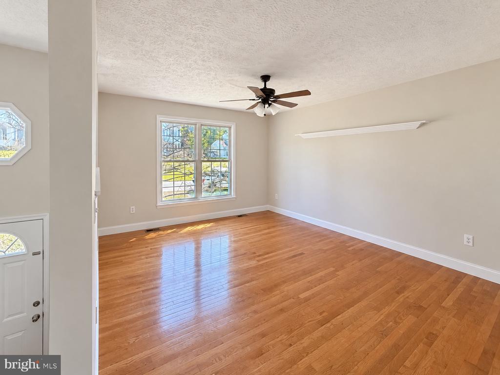 11724 CAMELOT WAY