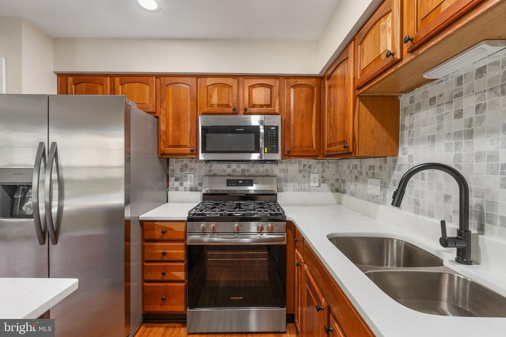 11203 GANDER COURT