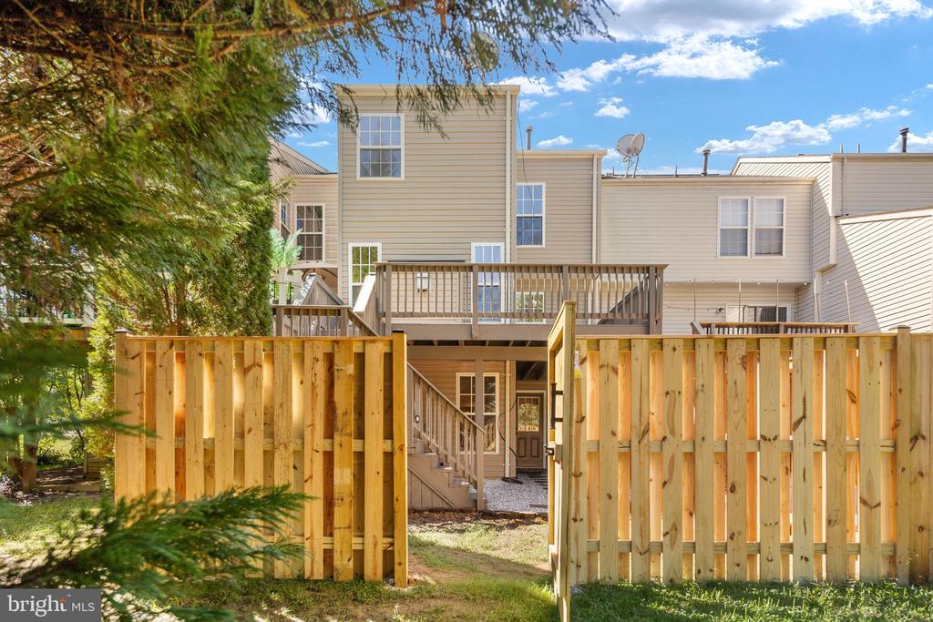11203 GANDER COURT