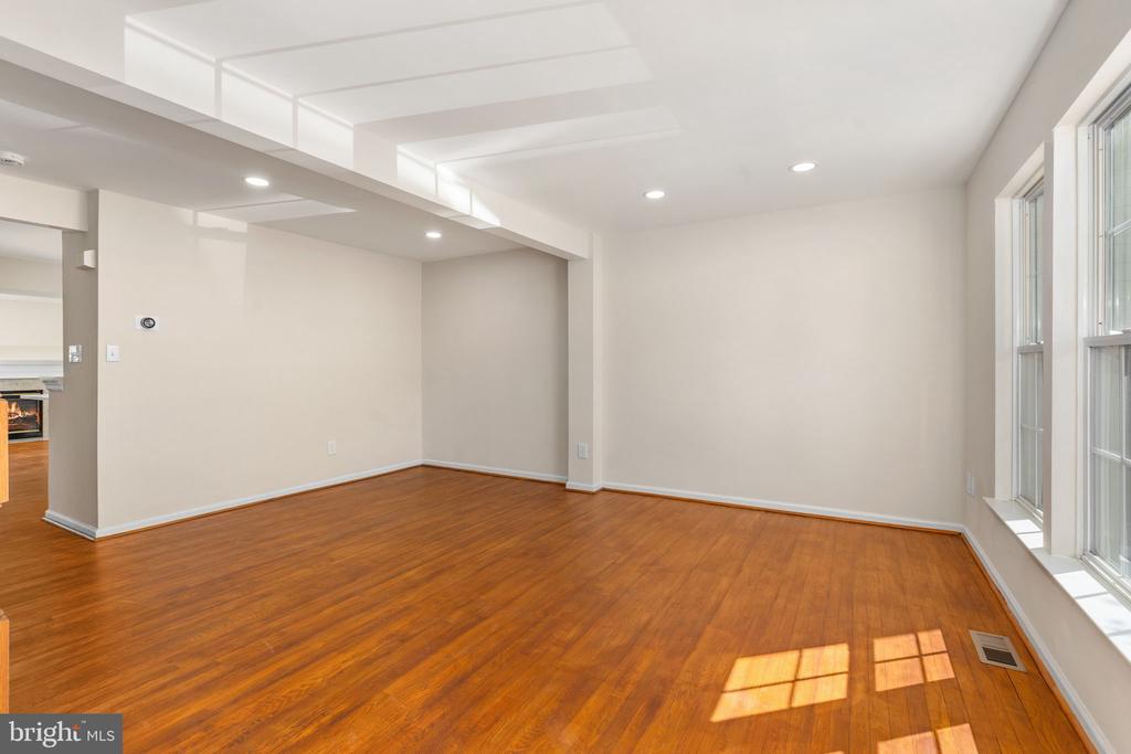 11203 GANDER COURT