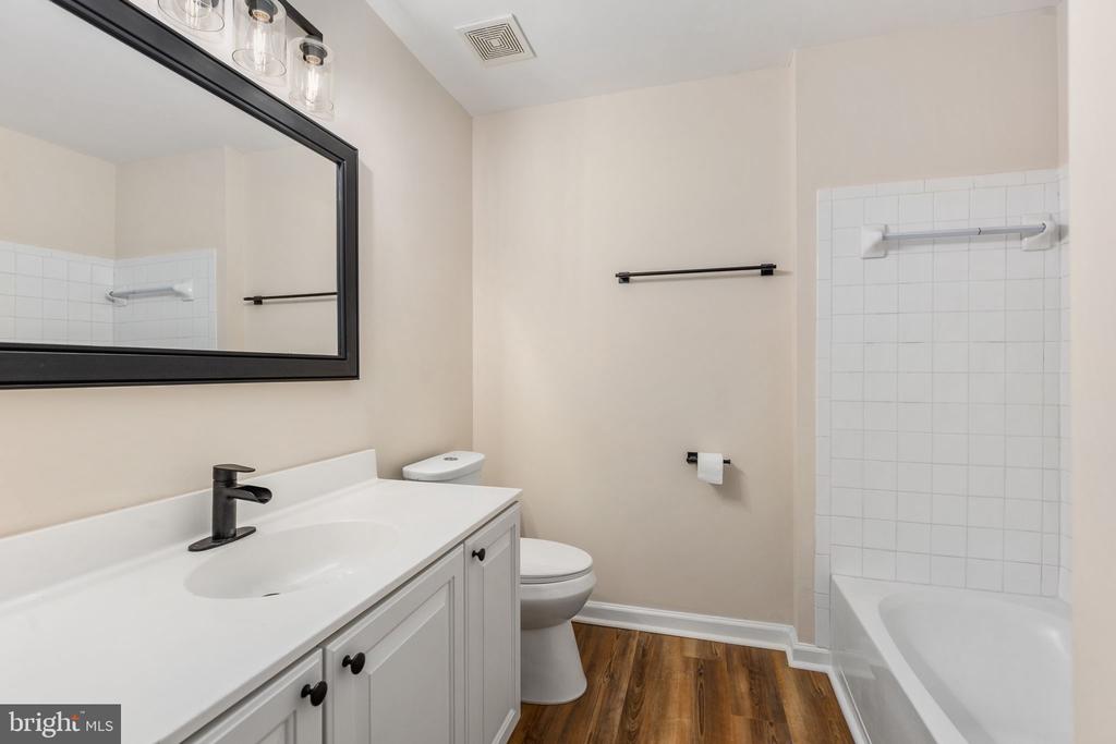 11203 GANDER COURT