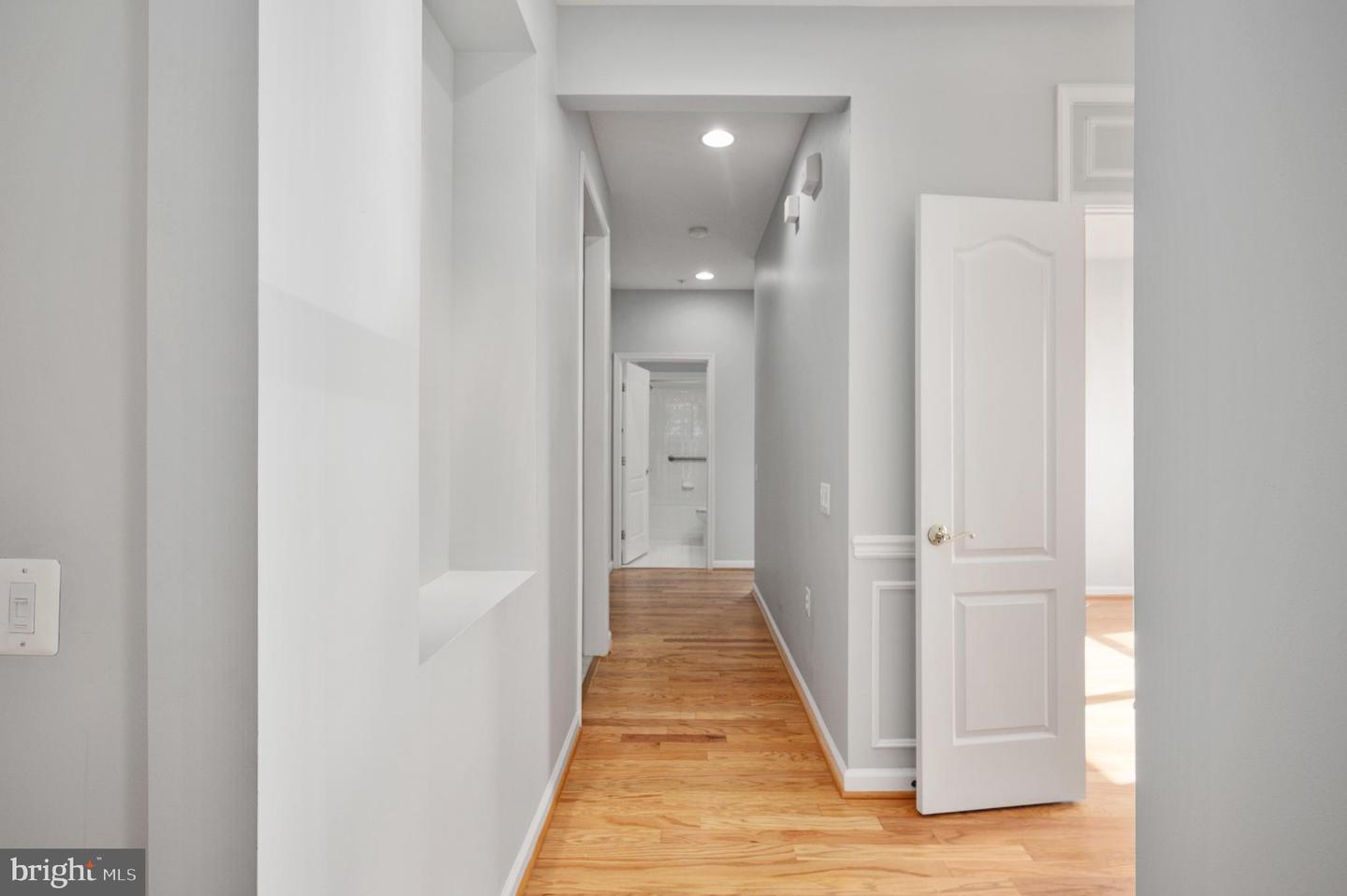 20 Hartford WAY Unit: 48-1