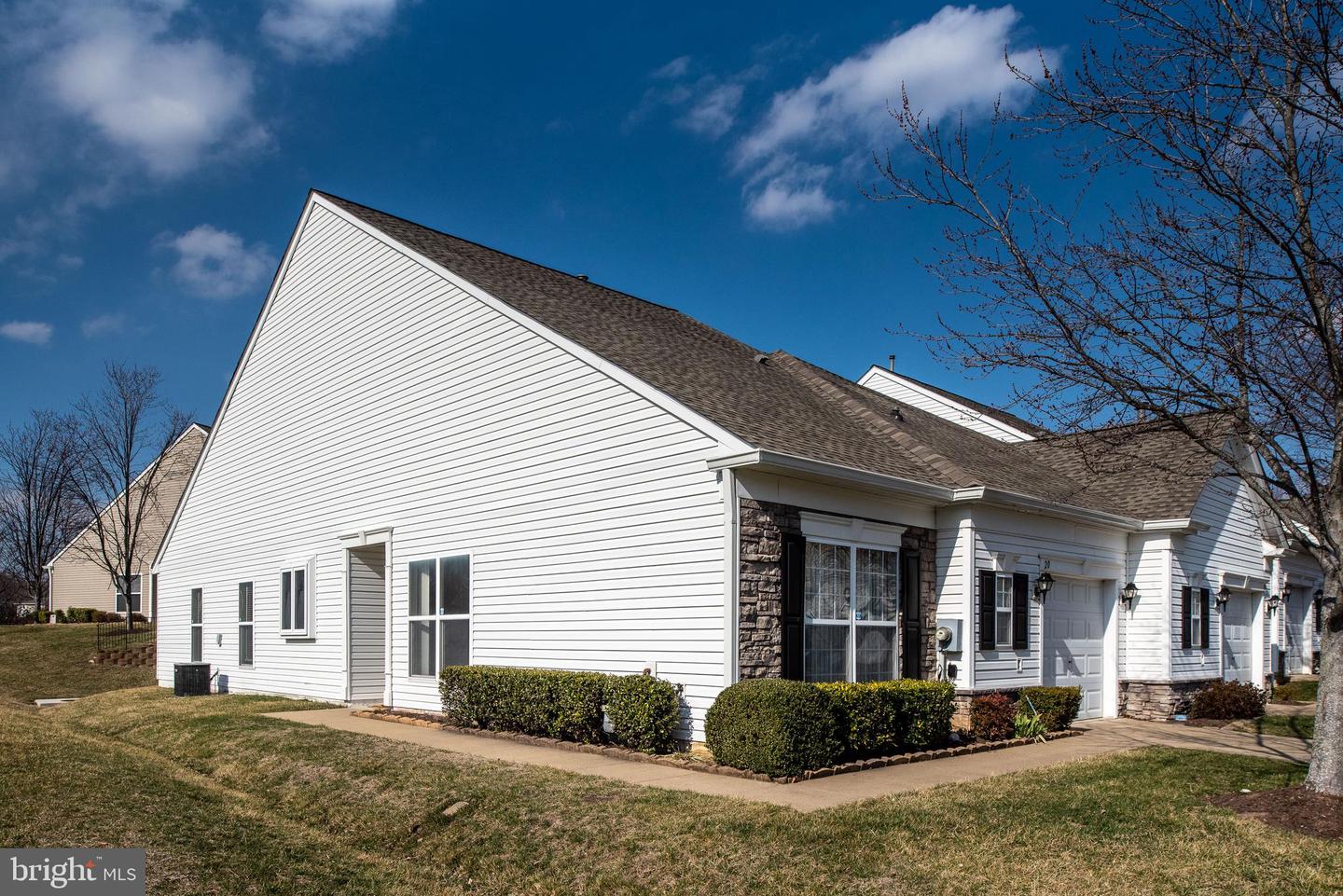 20 Hartford WAY Unit: 48-1