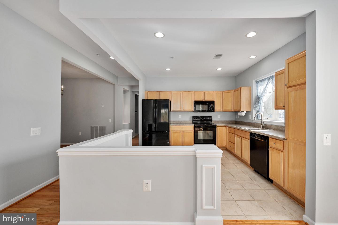 20 Hartford WAY Unit: 48-1