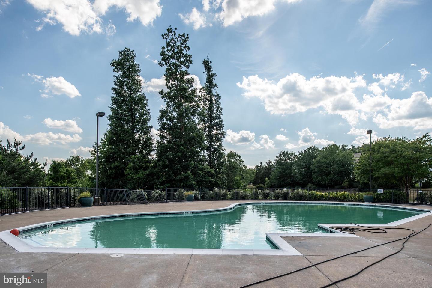 20 Hartford WAY Unit: 48-1
