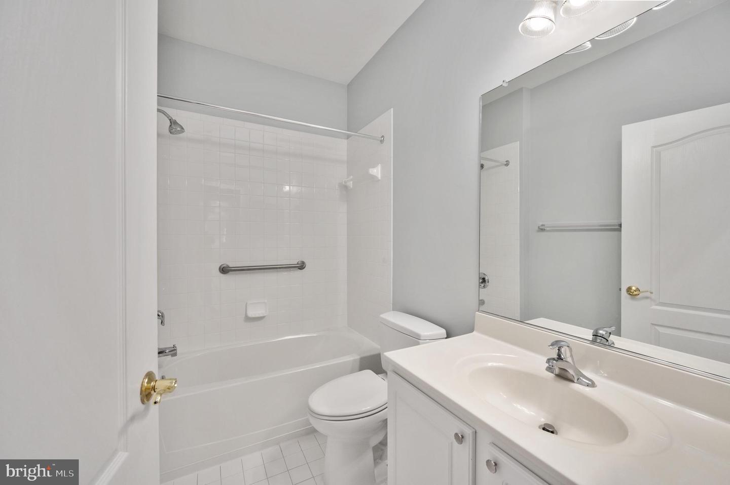 20 Hartford WAY Unit: 48-1