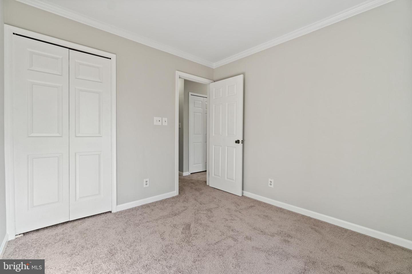 1009 Isabella DRIVE