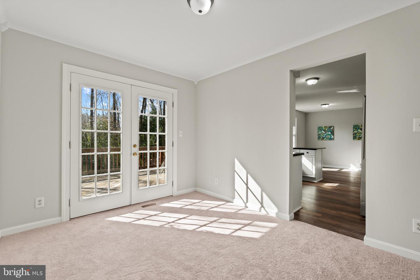 1009 Isabella DRIVE