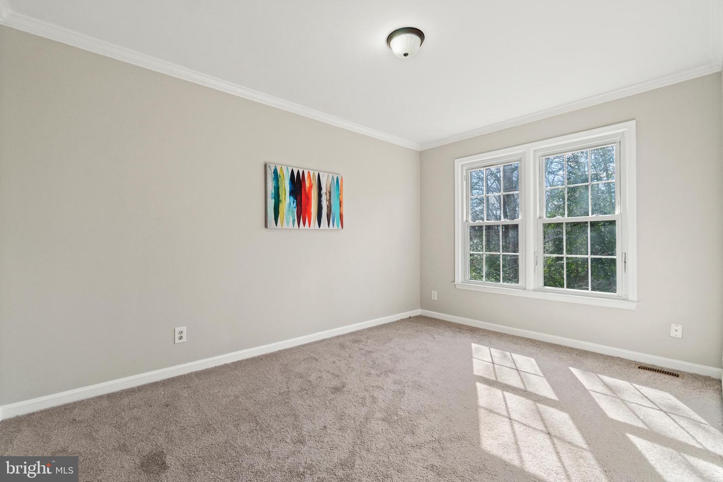1009 Isabella DRIVE