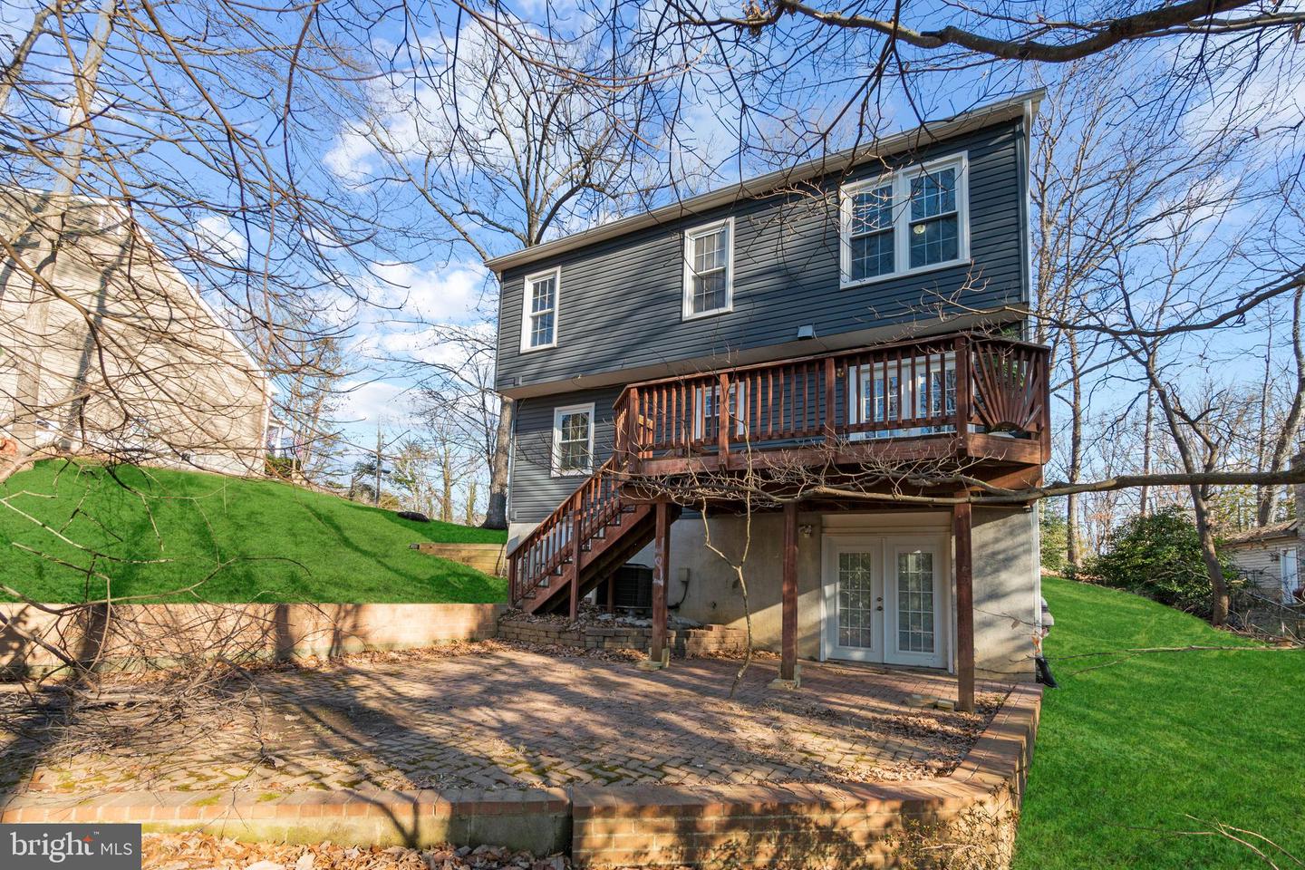1009 Isabella DRIVE