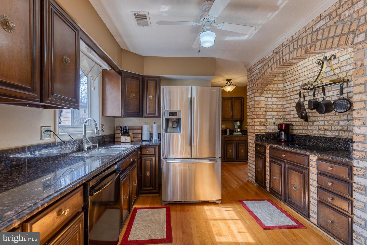 1004 Blackbeard DRIVE