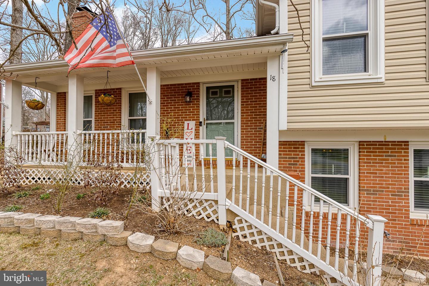 18 Settlers WAY