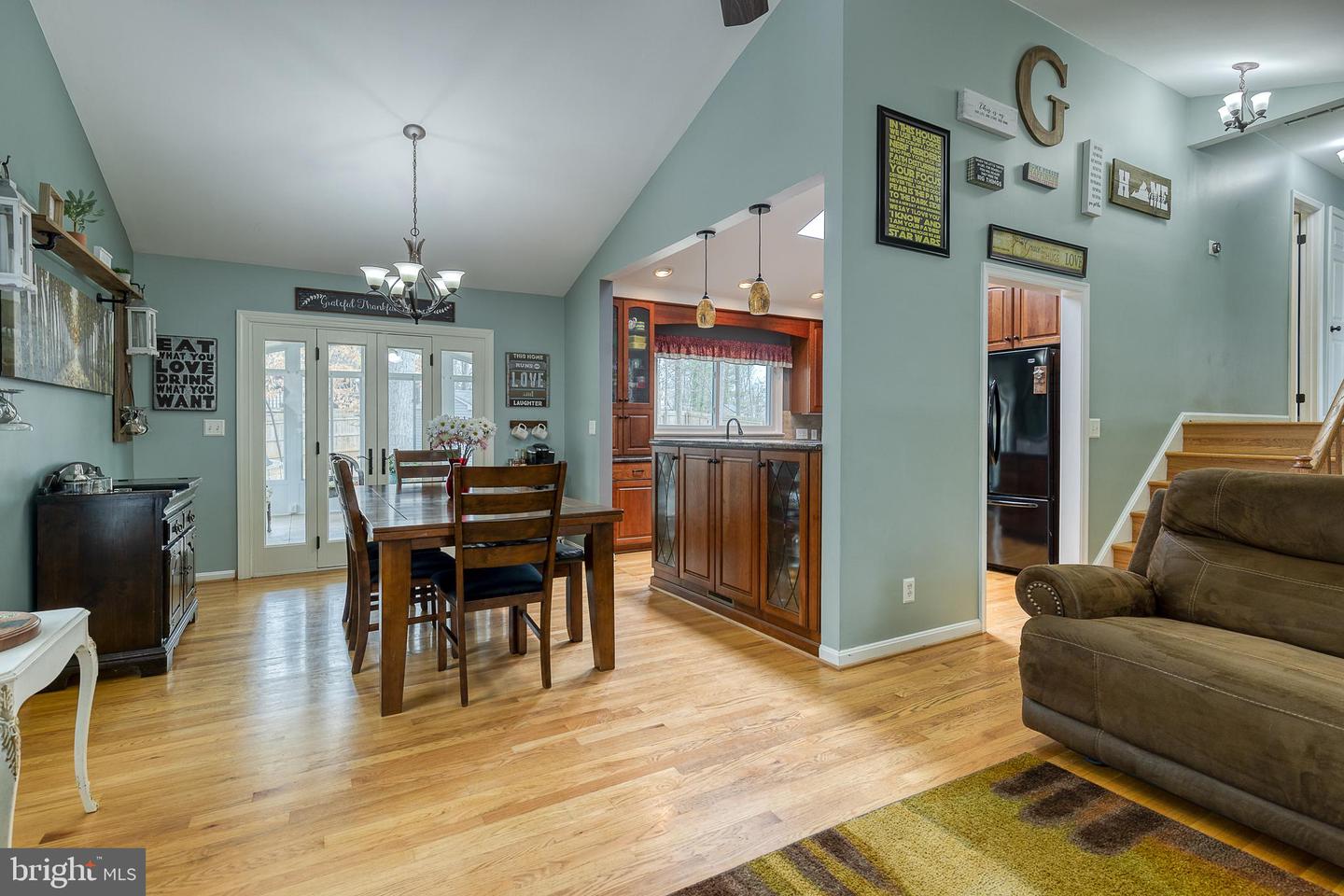18 Settlers WAY
