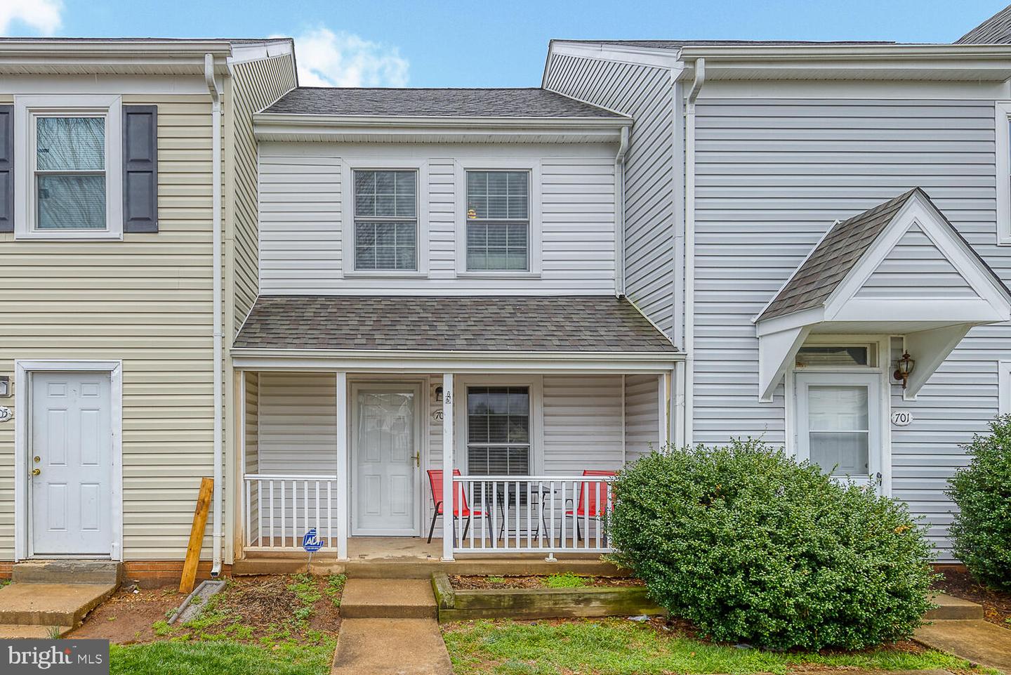 703 Madison COURT Unit: 18