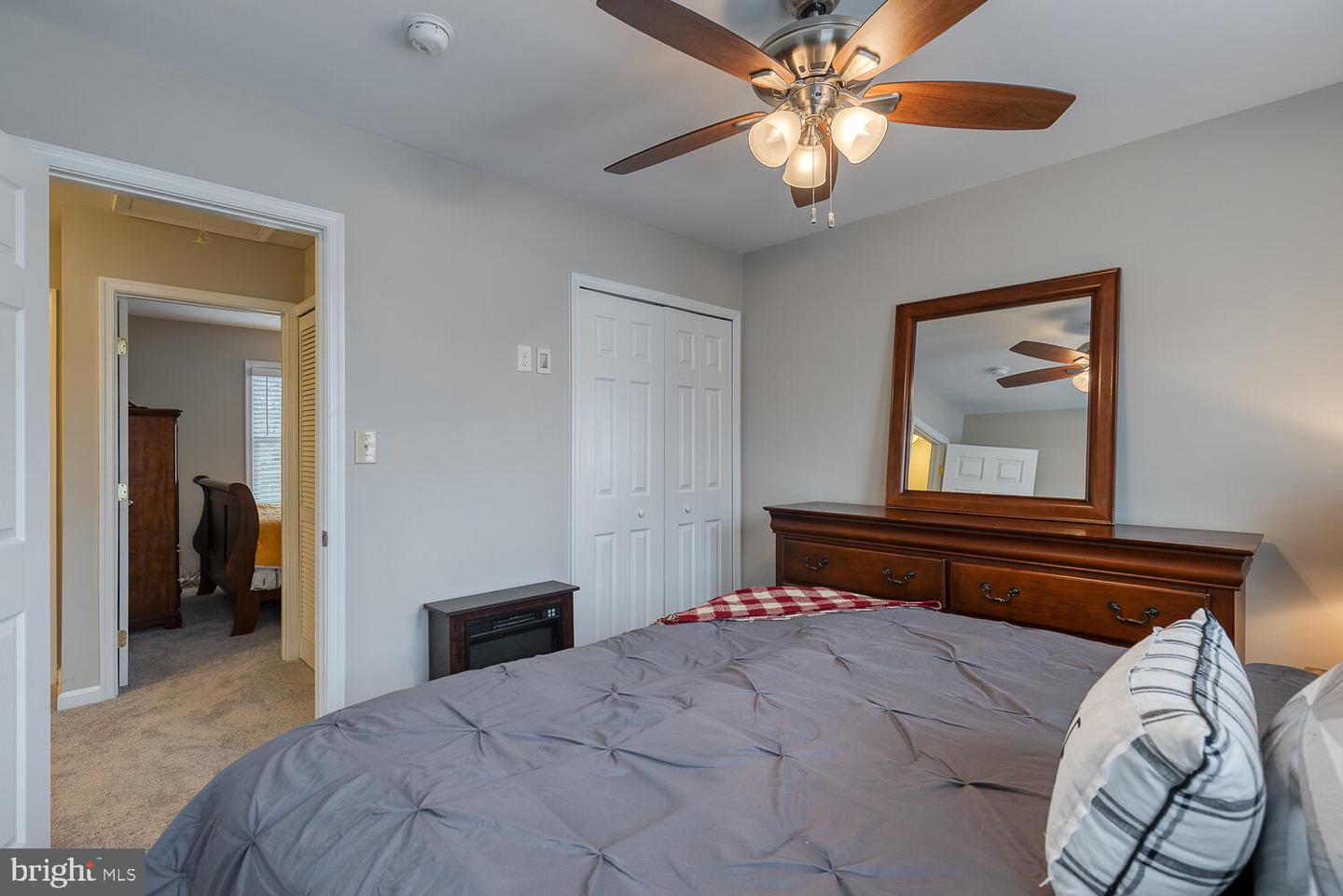 703 Madison COURT Unit: 18