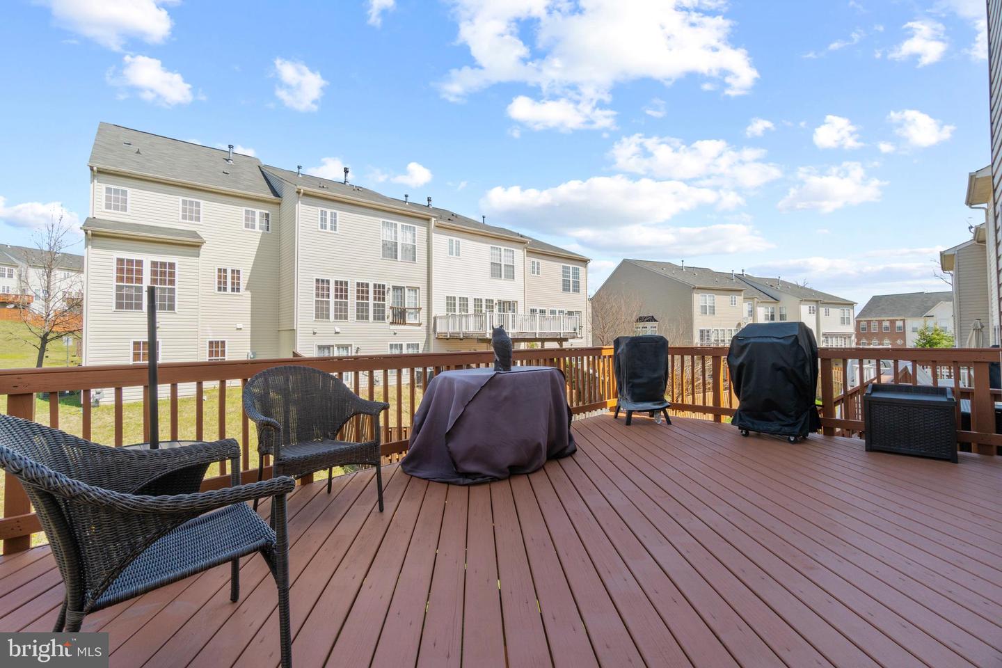 15 Hunting Creek LANE