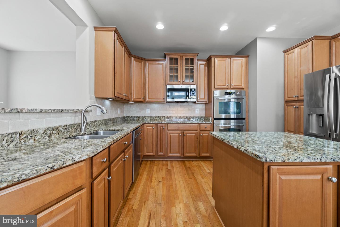 15 Hunting Creek LANE