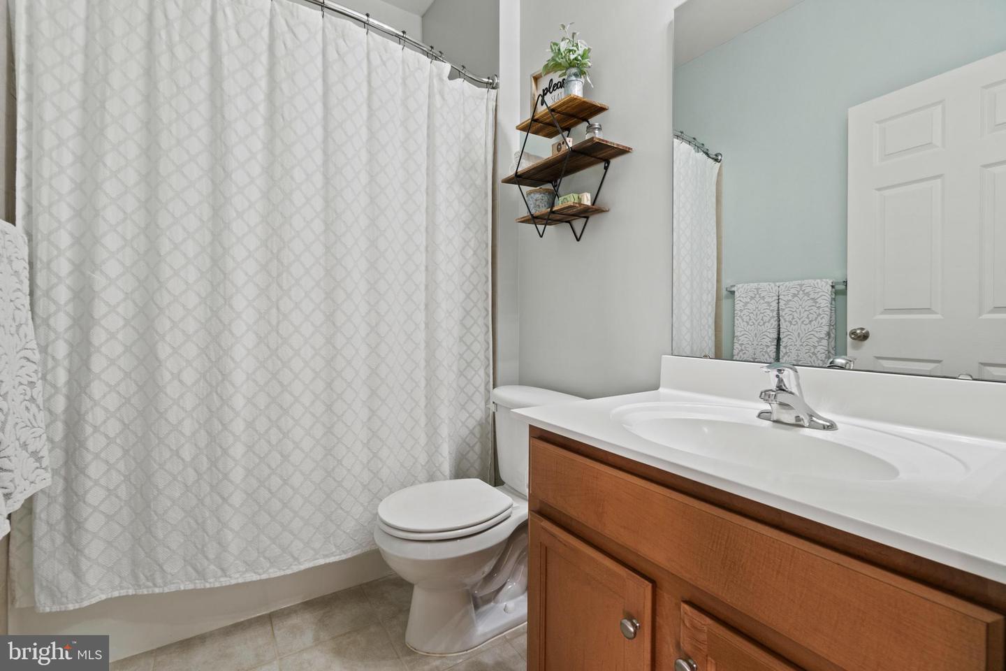 15 Hunting Creek LANE