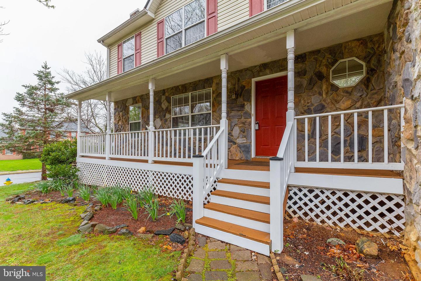 52 Dorothy LANE