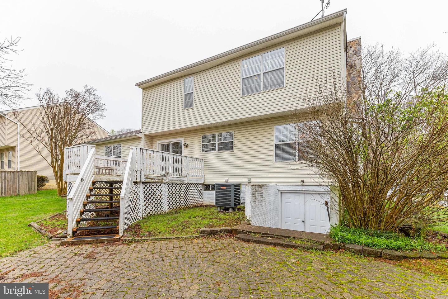 52 Dorothy LANE