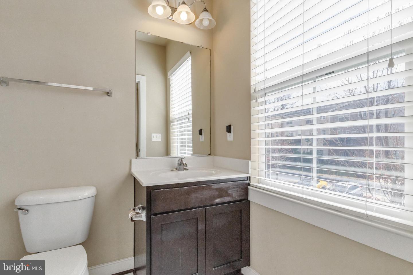 707 Woodstream BOULEVARD Unit: 804