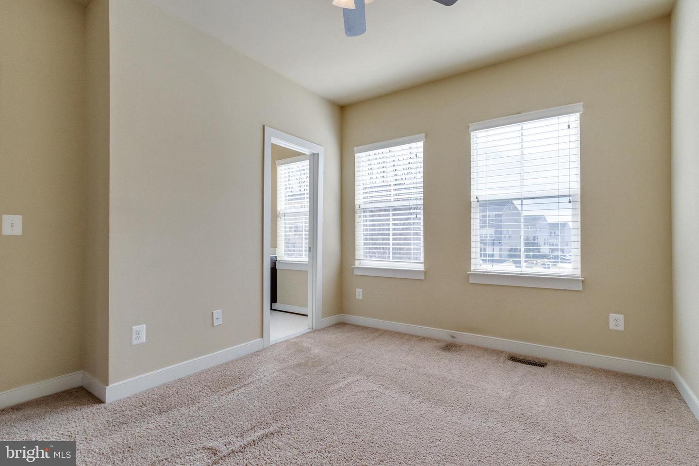 707 Woodstream BOULEVARD Unit: 804