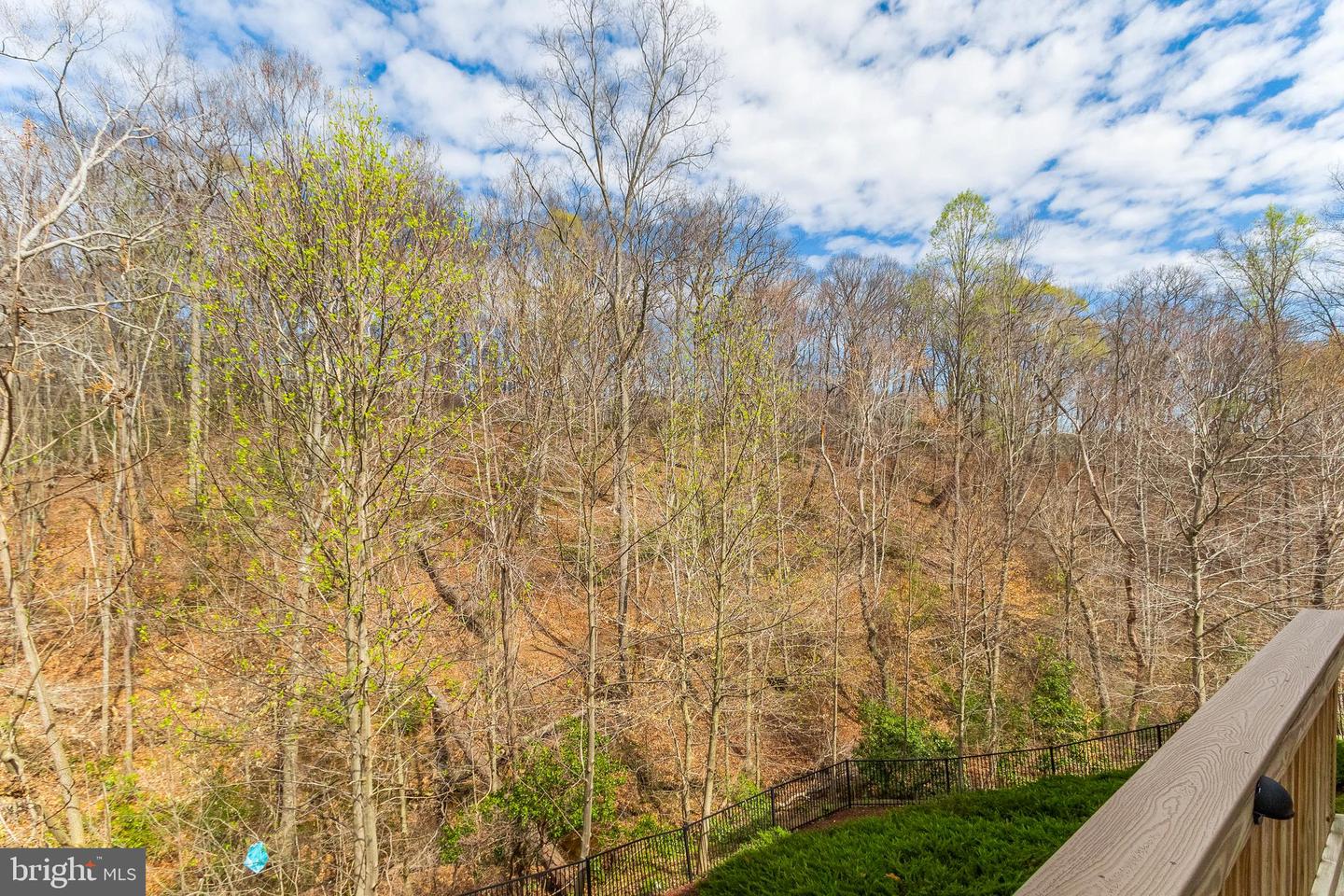 707 Woodstream BOULEVARD Unit: 804