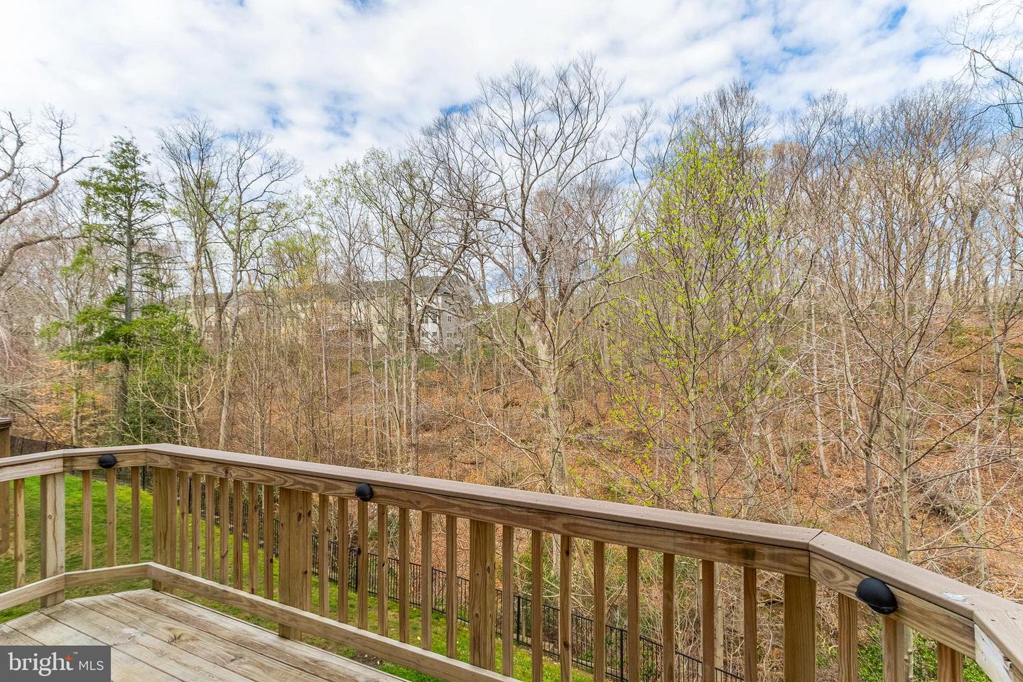707 Woodstream BOULEVARD Unit: 804