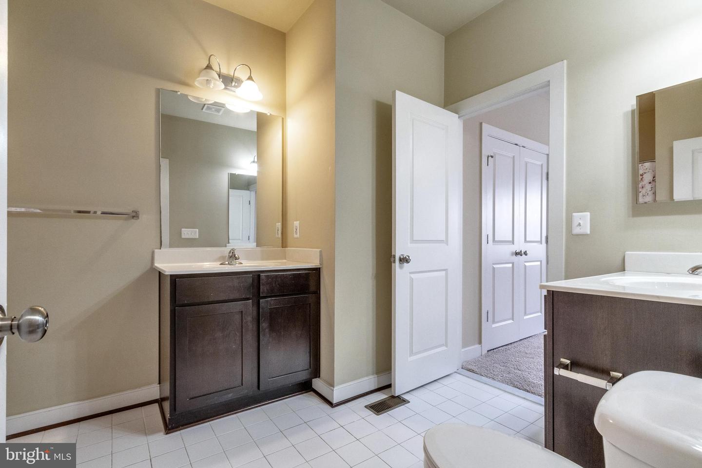 707 Woodstream BOULEVARD Unit: 804