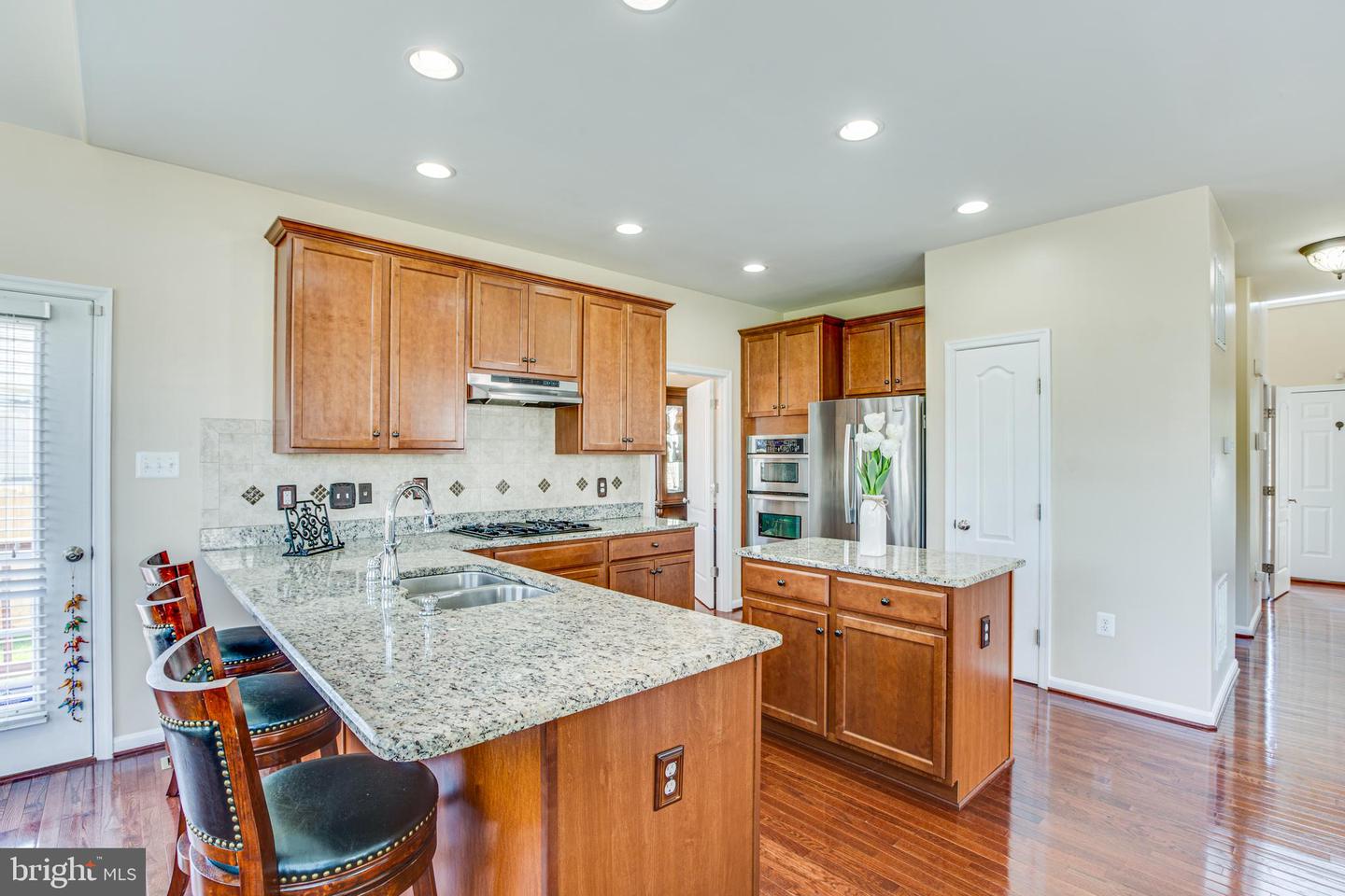 34 Fountain DRIVE