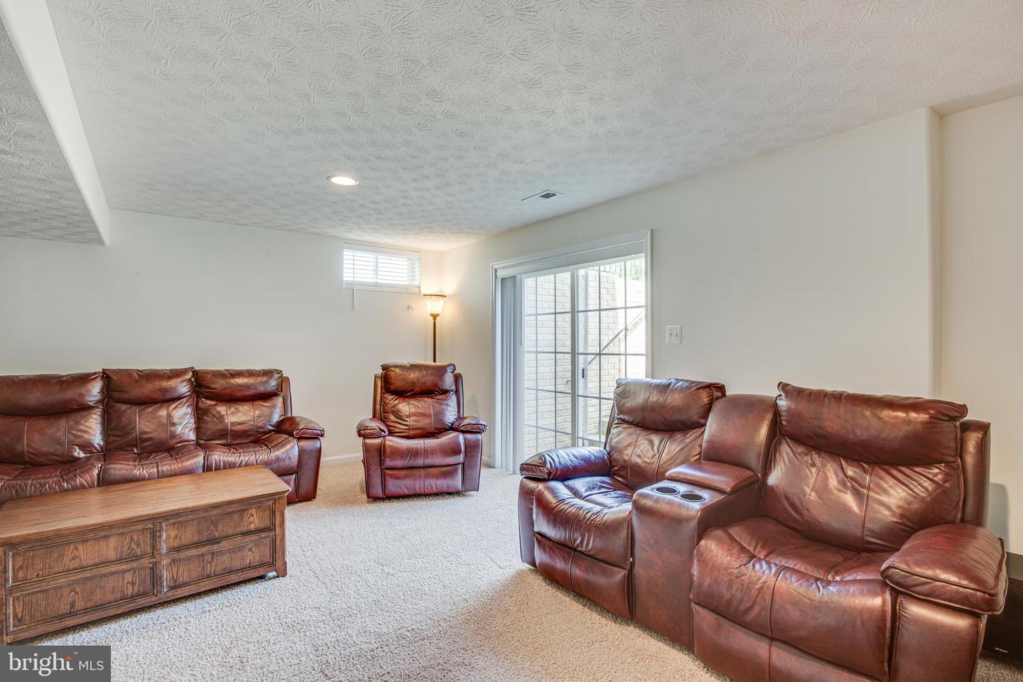 34 Fountain DRIVE