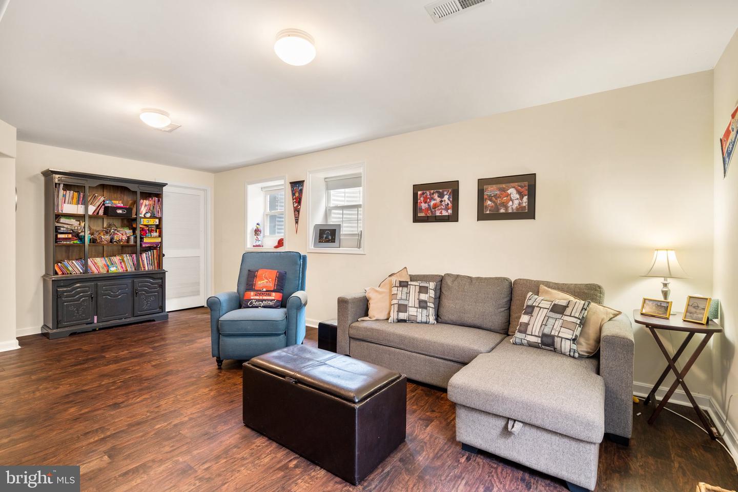 9 Burningbush COURT