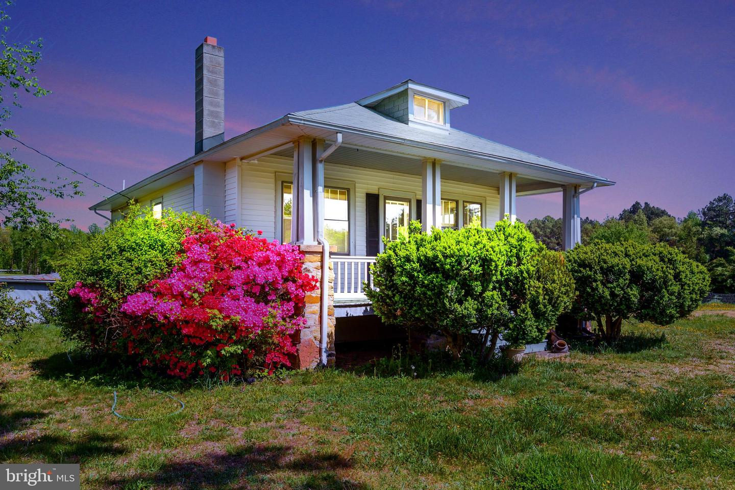 220 Hartwood ROAD
