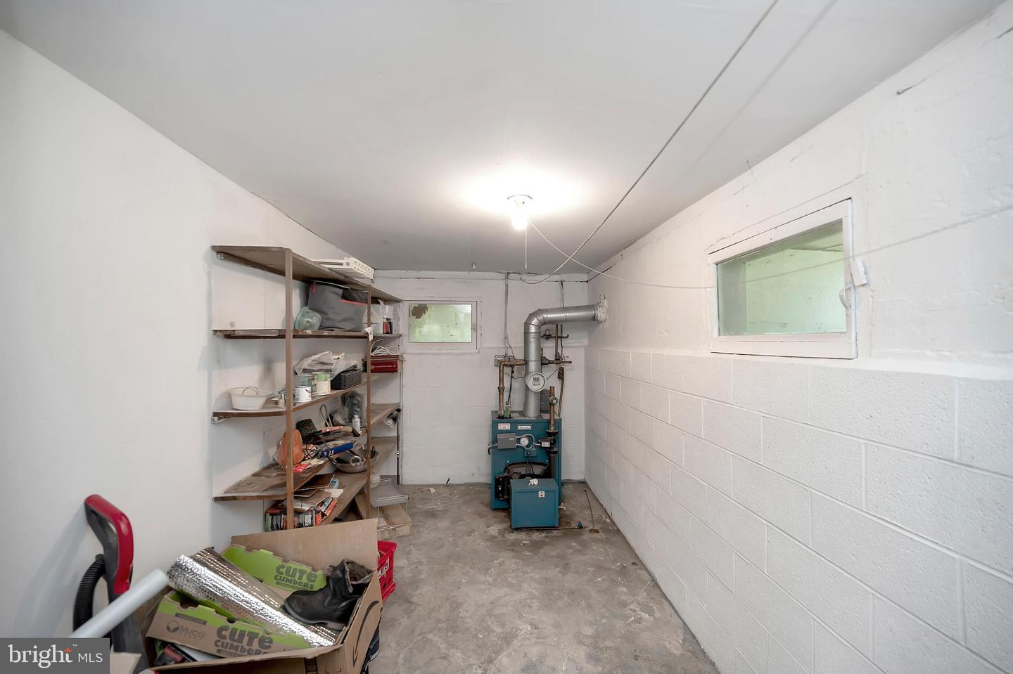 220 Hartwood ROAD