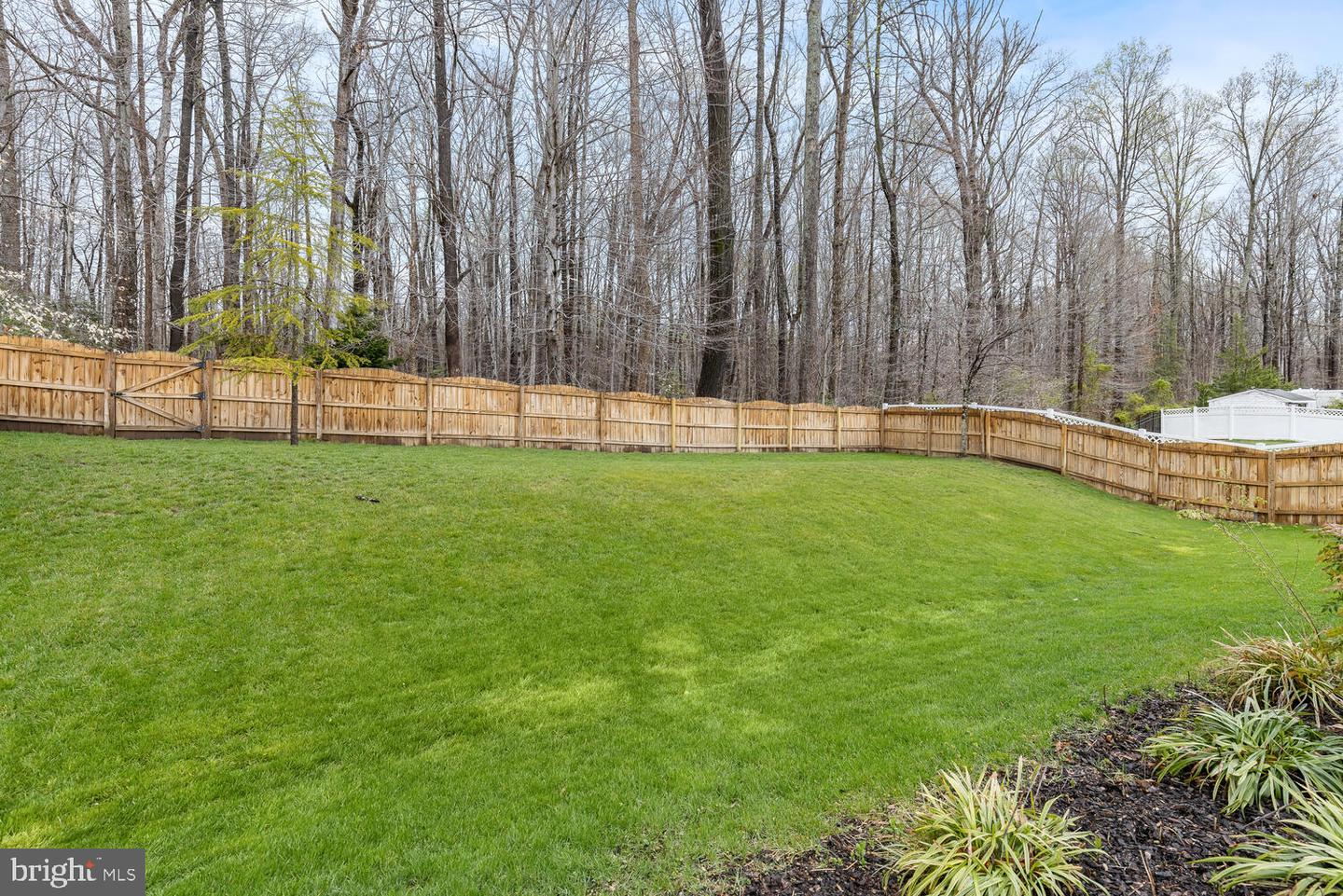 44 Nugent DRIVE