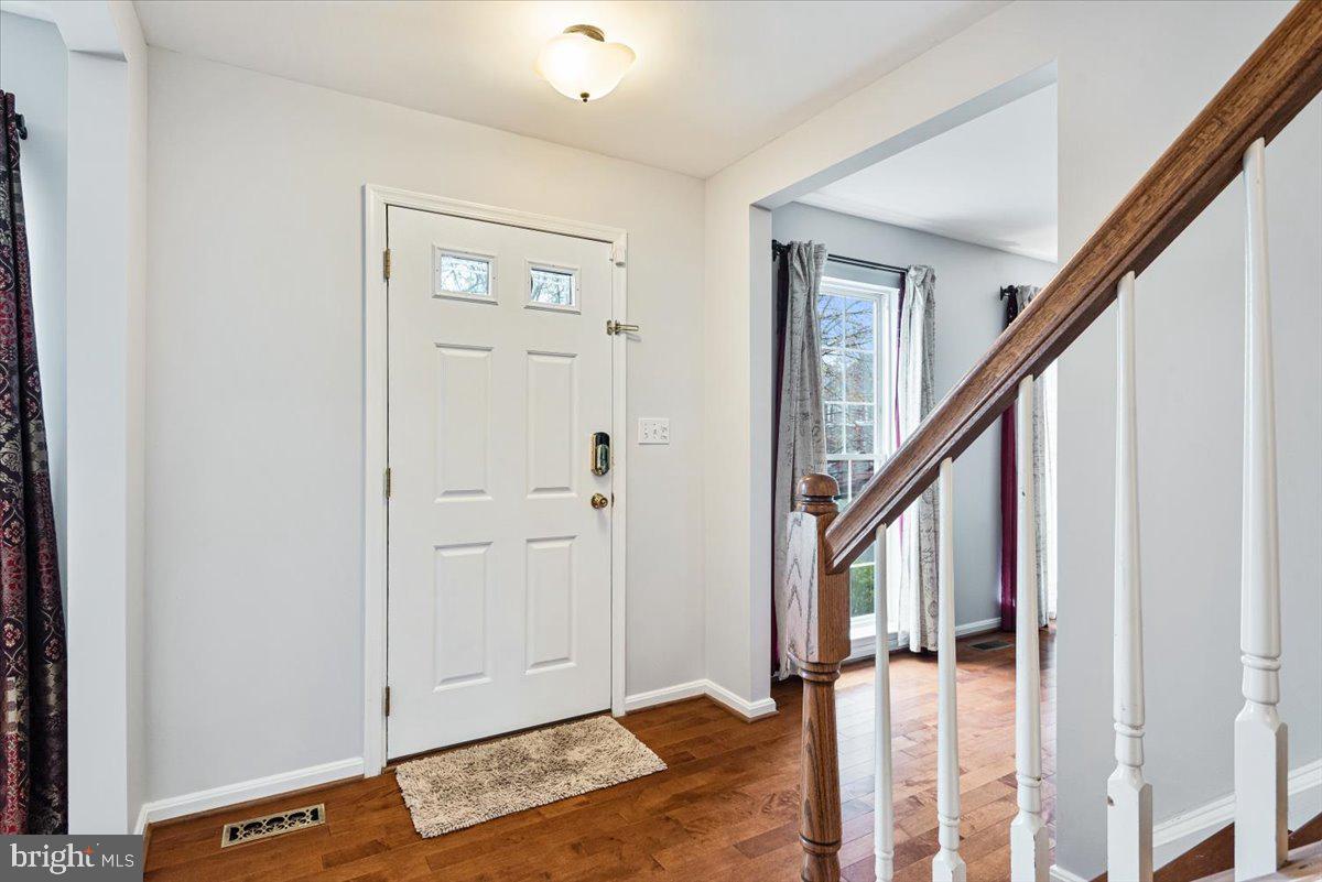 8 New Brunswick COURT