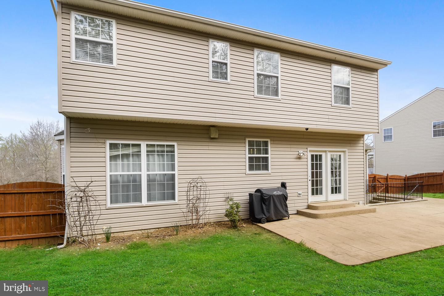 37 Woodleigh LANE