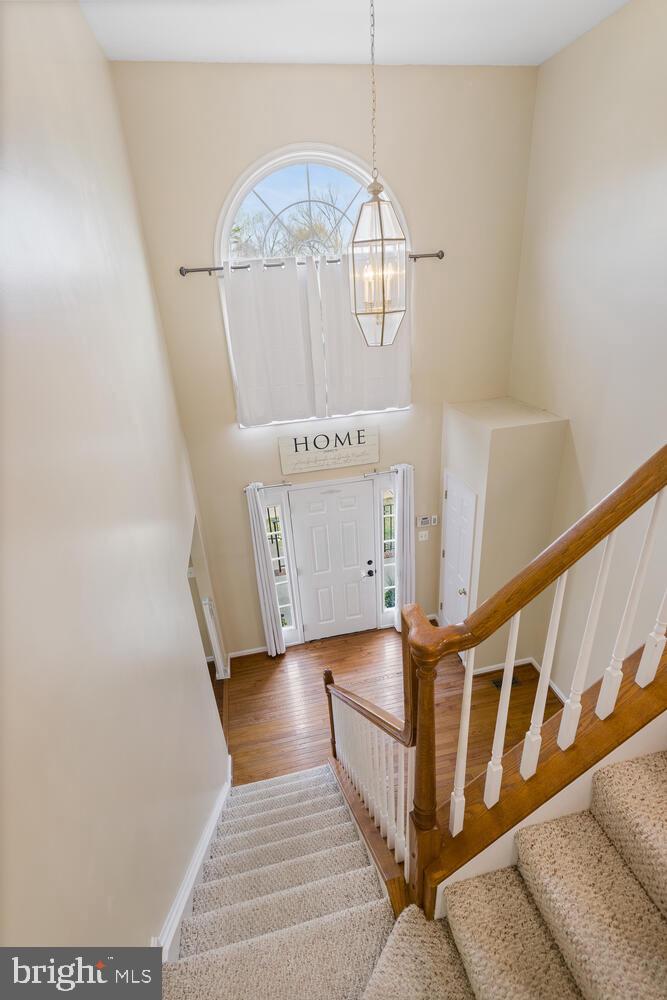 37 Woodleigh LANE