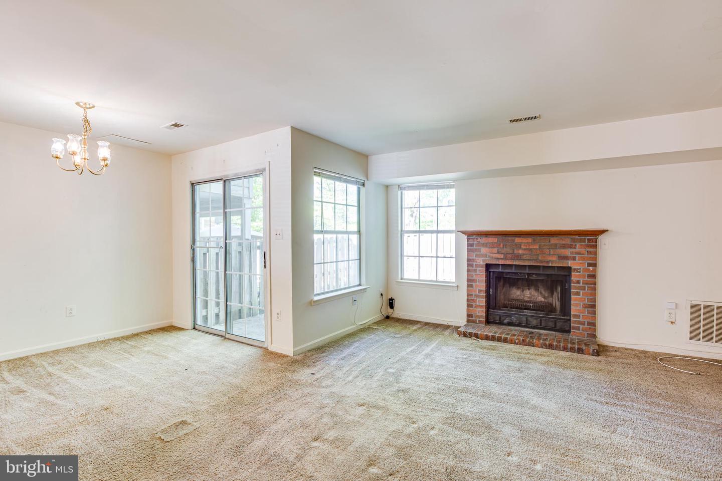 203 Wind Ridge DRIVE