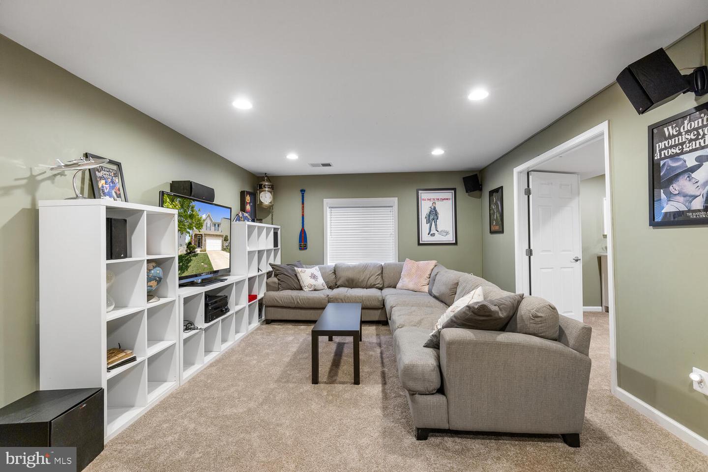 22 Runyon DRIVE