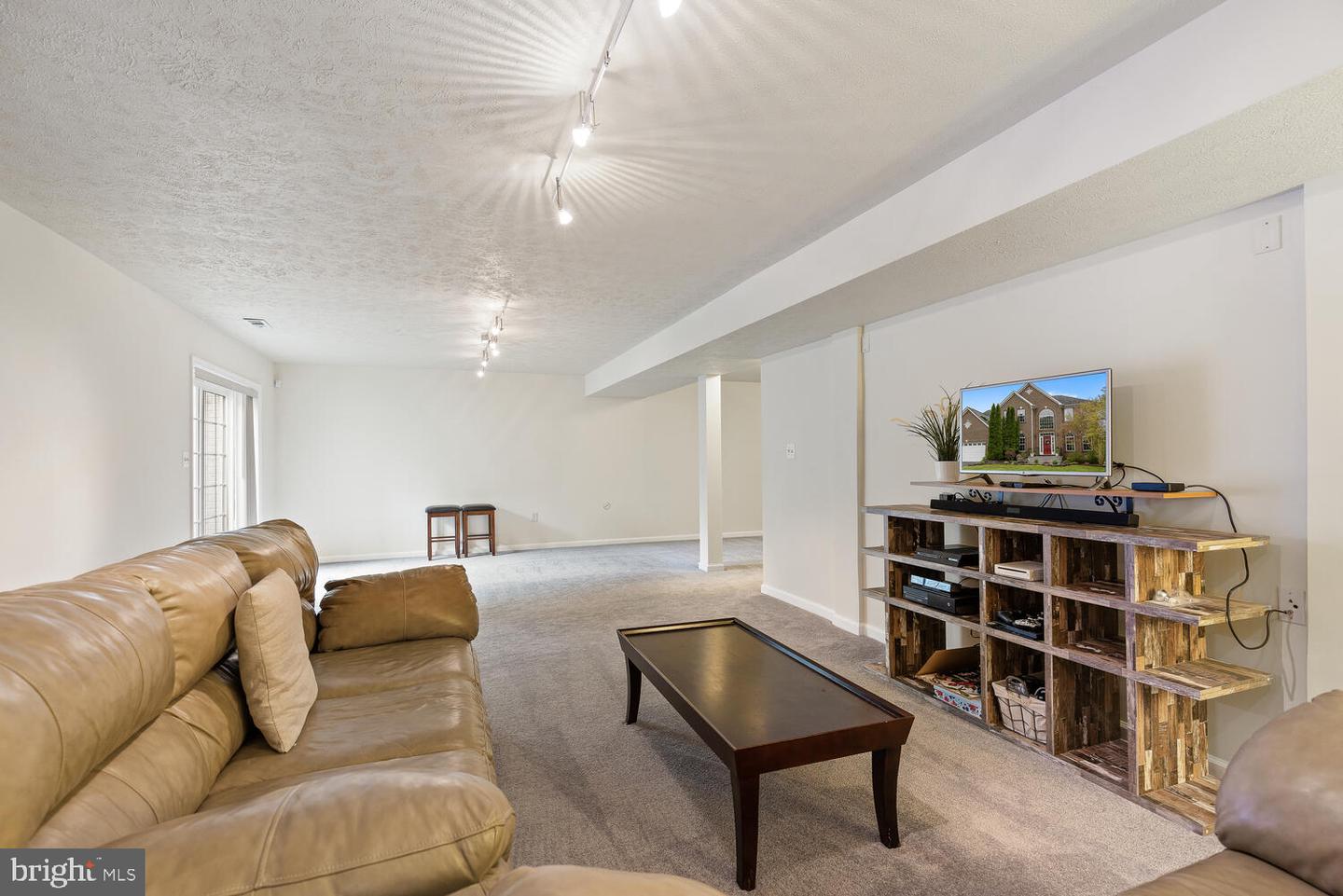 8 Saint Richards COURT