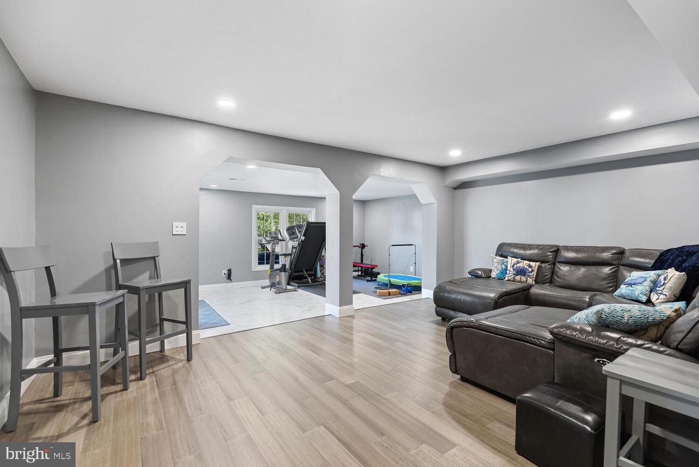 31 Ontell COURT
