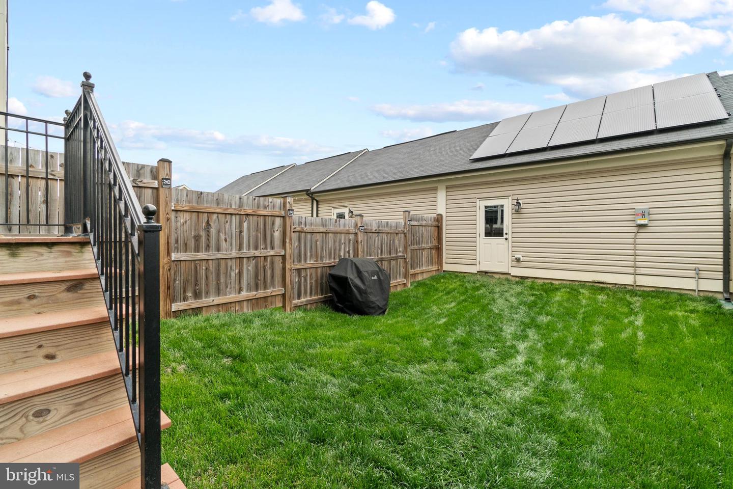 849 Basswood DRIVE